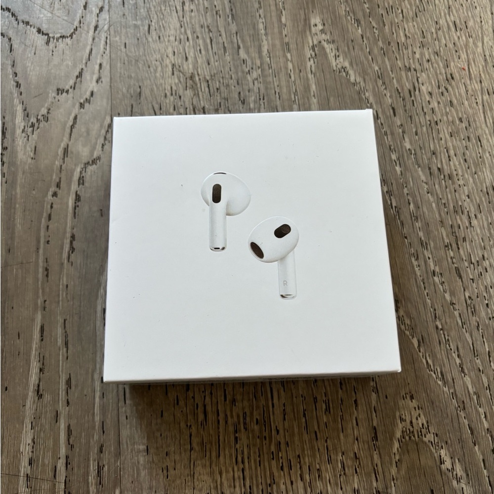AirPods 3